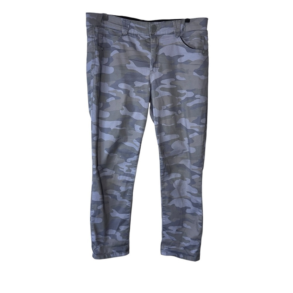 Democracy Absolution Camouflage Skinny Jeans Size 12